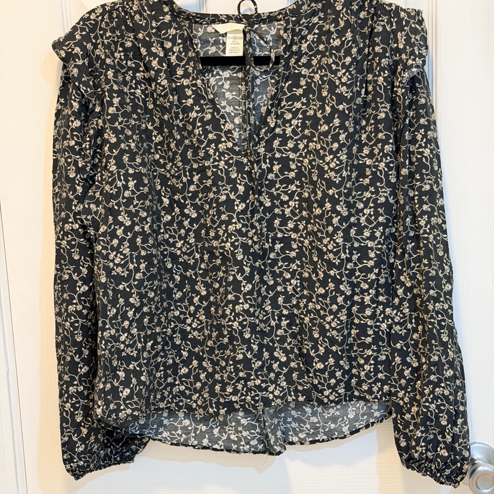 H&M Black and Cream Floral Blouse